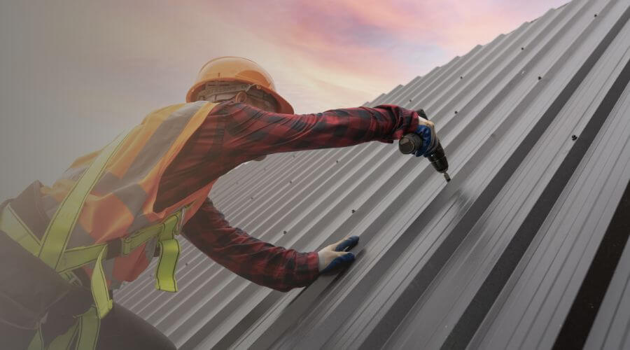 Expert Emergency Roof Repairs services in Voltaire, ND